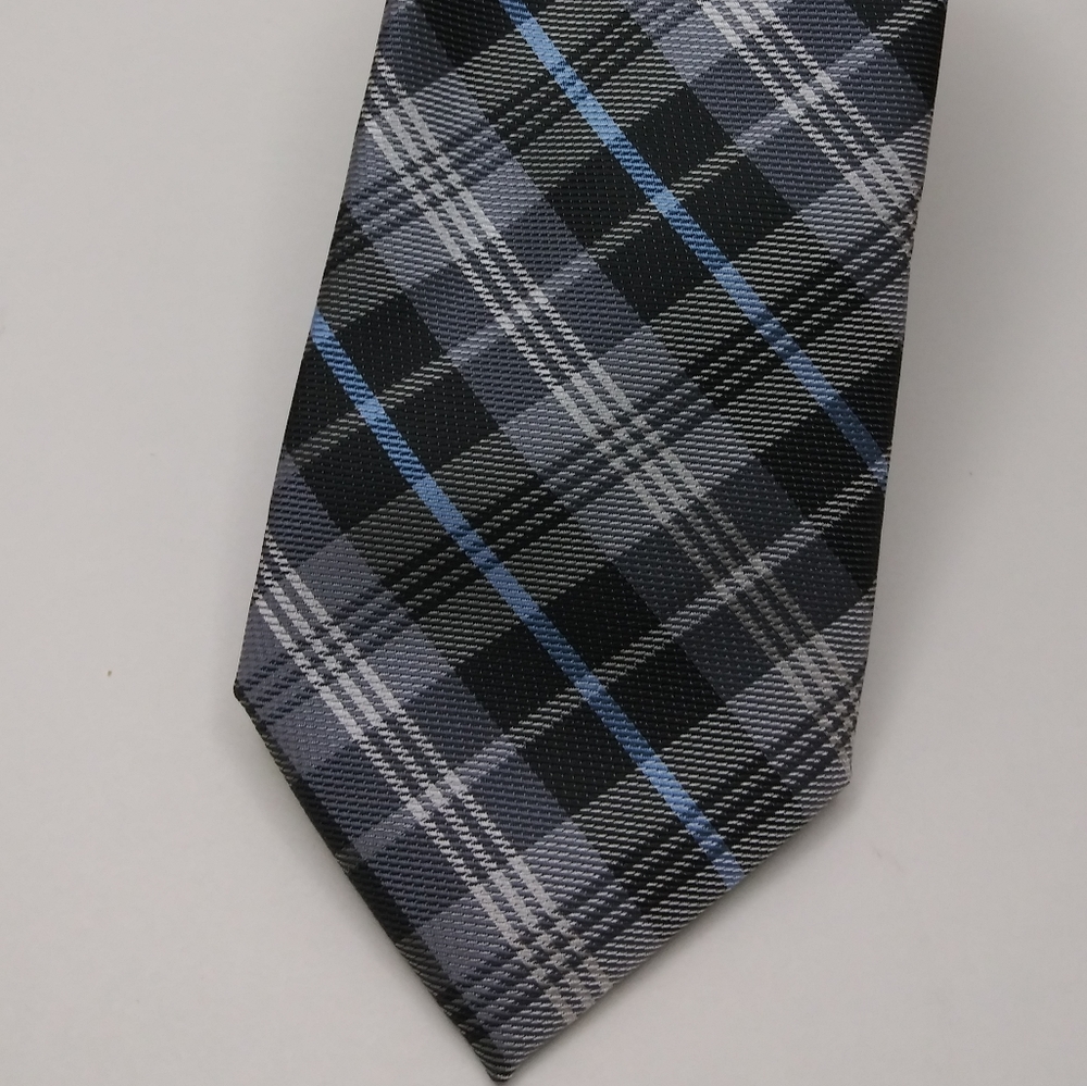 Chaps Tie
